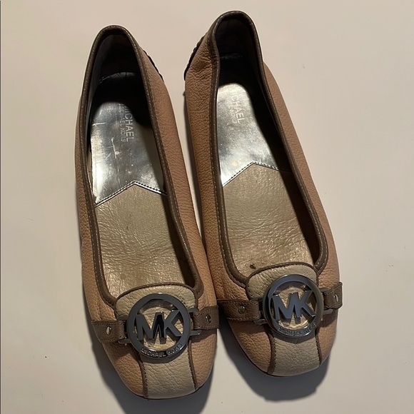 Michael Kors Tan Leather Loafers with Silver Accents - Picture 1 of 11